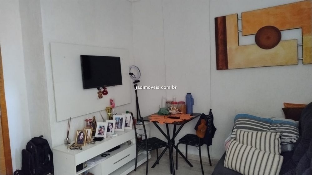 Apartamento ... 1 dormitorios 1 banheiros 0 vagas na garagem